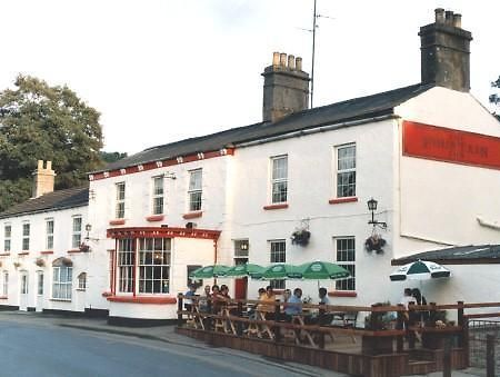 The Fountain Inn Parkend エクステリア 写真