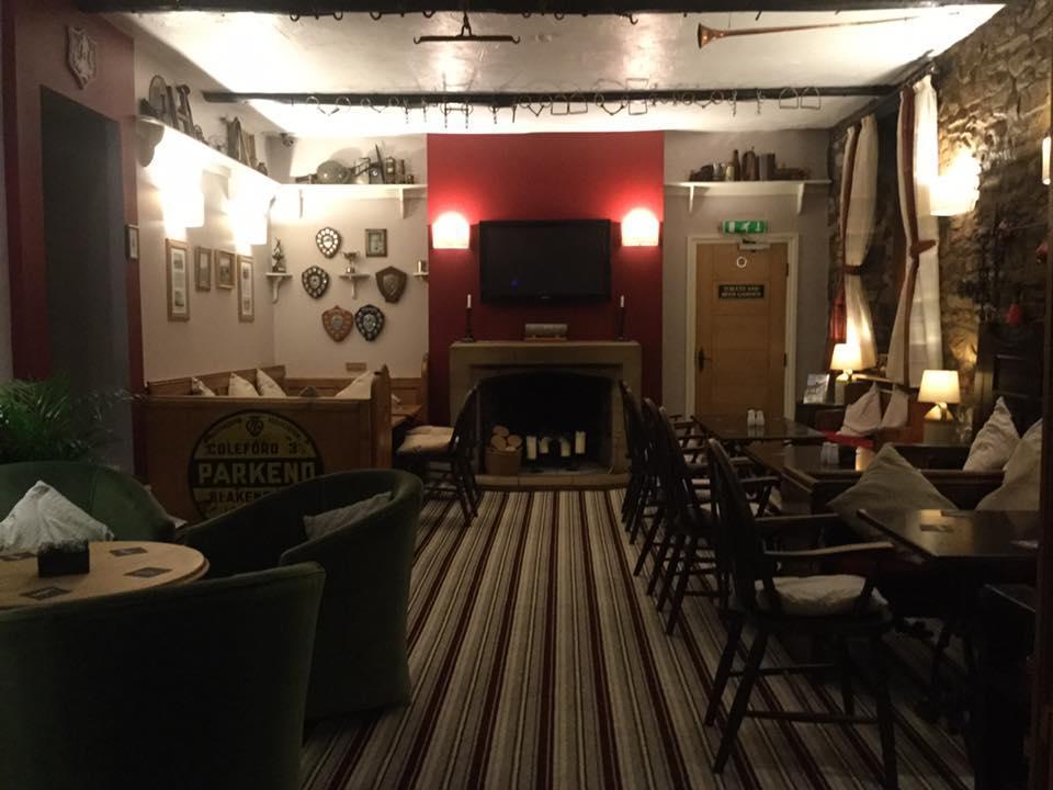 The Fountain Inn Parkend エクステリア 写真