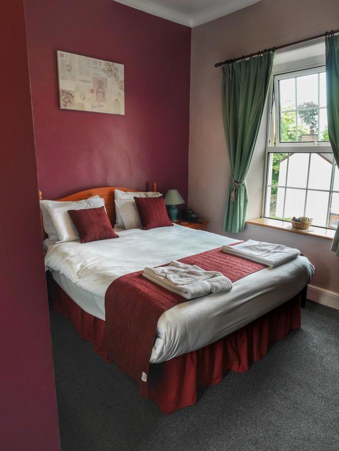 The Fountain Inn Parkend エクステリア 写真